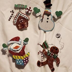 Set of 4 Christmas magnets/ornaments